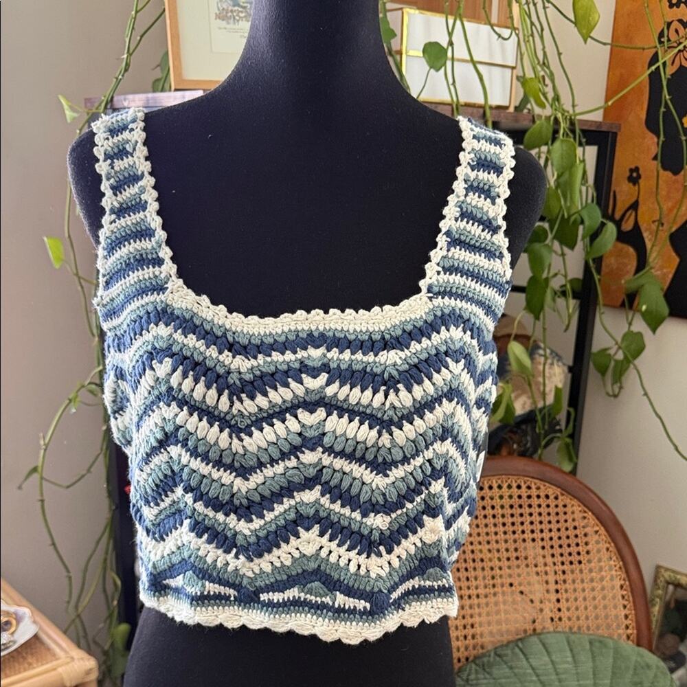 NWT Lucky Brand Blue & Cream Crochet Knit Boho Nautical Chic Cropped Tank Top